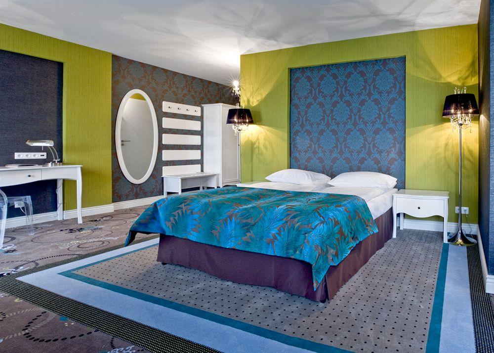 Hotel Lamberton Ołtarzew Εξωτερικό φωτογραφία