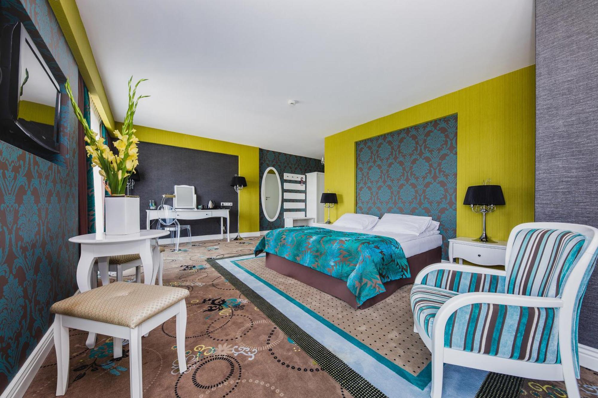 Hotel Lamberton Ołtarzew Εξωτερικό φωτογραφία